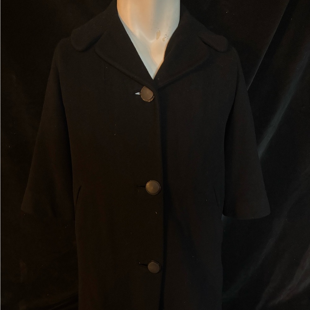Vintage Cashmere Overcoat large button split vent black 40 length 34